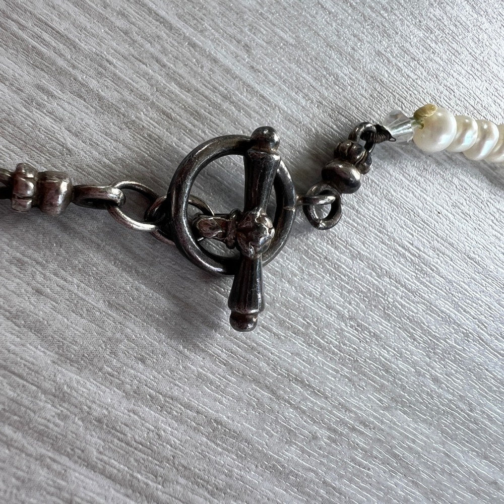 Sterling Silver Celtic Heart Freshwater Pearl Toggle Necklace White Iridescent - Picture 7 of 7